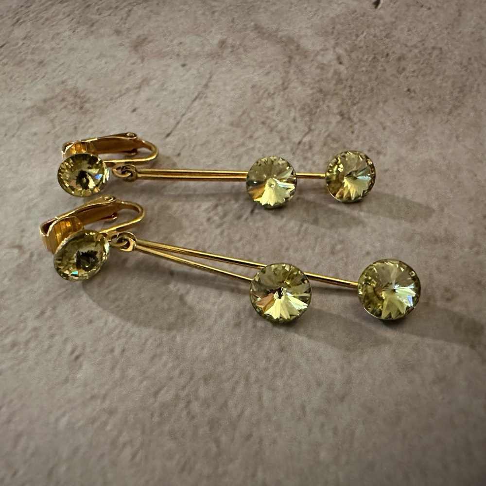 Vintage clip on earrings